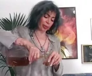 Oma nackte sexy frau ...