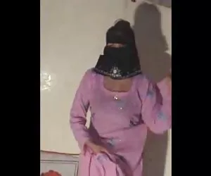 indische alte frau i ...