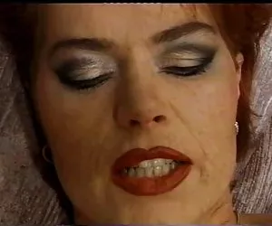 Kira kostenlos porno ...