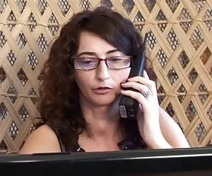 Alte frau wird gefic ...