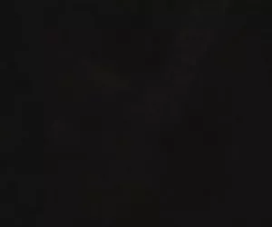 Fotos von jungen nac ...