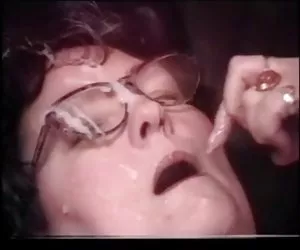 Granny pornovideo um ...