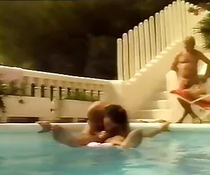 Unglaublich junge na ...