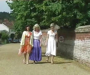 Willkommen alte fotz ...